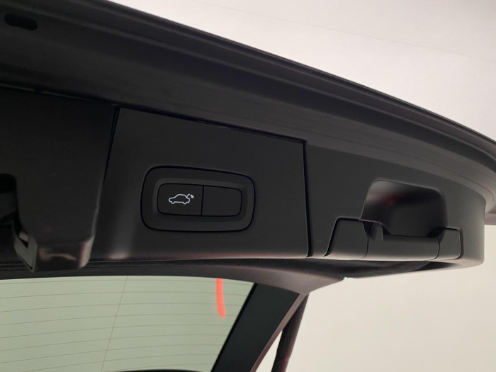 Volvo V90 D4 AWD MOMENTUM AUT 2.0 d Momentum