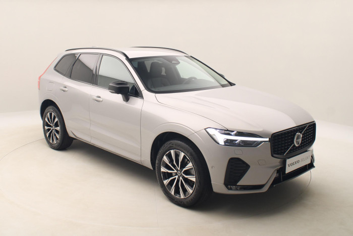 Volvo XC60 B4 PLUS DARK AUT 1.maj