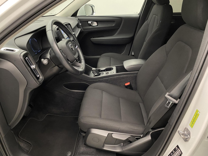 Volvo XC40 T2 MOMENTUM AUT CZ 1.5 Momentum