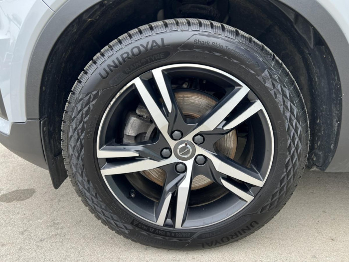 Volvo XC40 D4 AWD R-DESIGN Aut 1.maj. 2.0 d