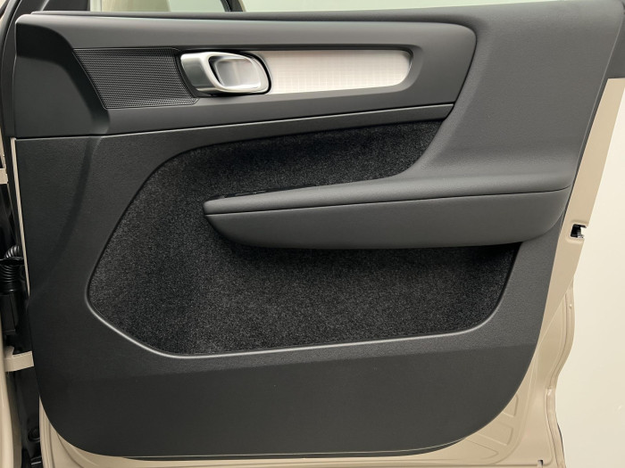 Volvo XC40 B3 CORE AUT