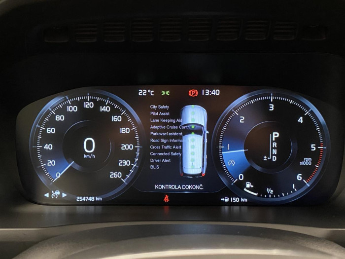 Volvo XC90 D5 AWD MOMENTUM AUT 2.0 d Momentum