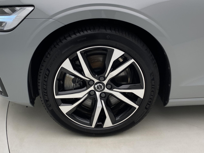 Volvo S60 B5 AWD ULTIMATE DARK AUT