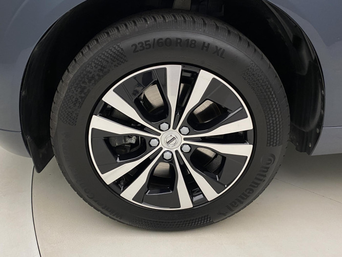 Volvo XC60 B4 CORE AUT CZ 1.maj