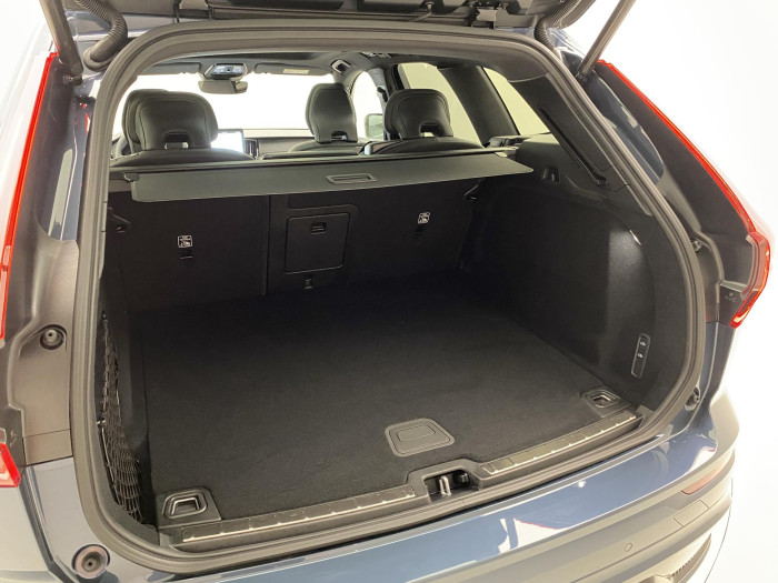 Volvo XC60 B5 AWD AUT ULTRA BLACK EDITION 2.0 Edition