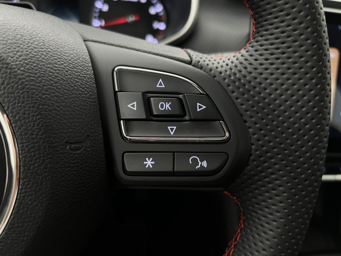 MG ZS 1.5 ESSENTIAL PLUS CZ 1.maj.