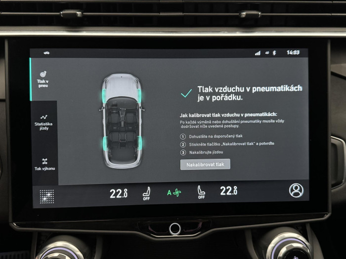 Lynk & Co 01 PHEV DCT AUT 1.maj