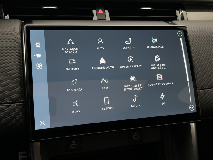 Land Rover Discovery Sport P300e DYNAMIC SE REZERVACE 1.5 Dynamic SE