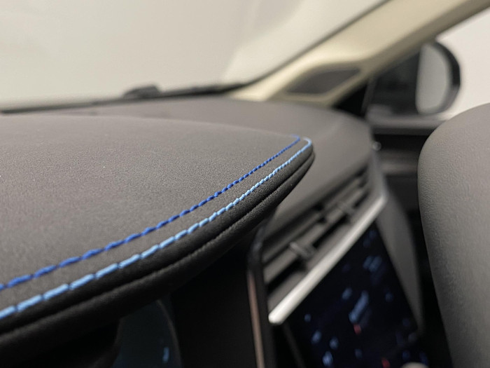 Lynk & Co 01 PHEV DCT AUT 1.maj