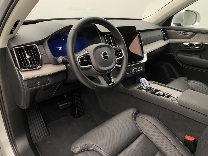 Volvo XC90 B5 AWD PLUS BRIGHT CZ 1.maj 7M