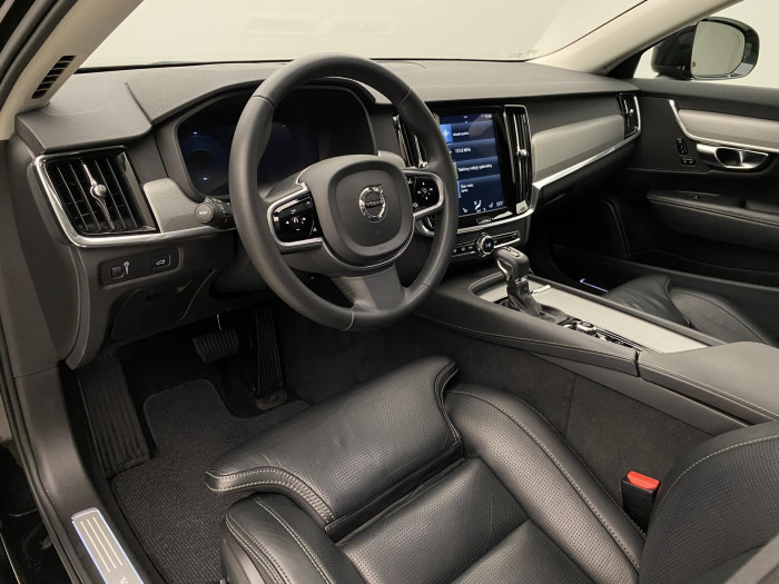 Volvo V90 CC T6 AWD PRO AUT CZ 2.0 CC CC