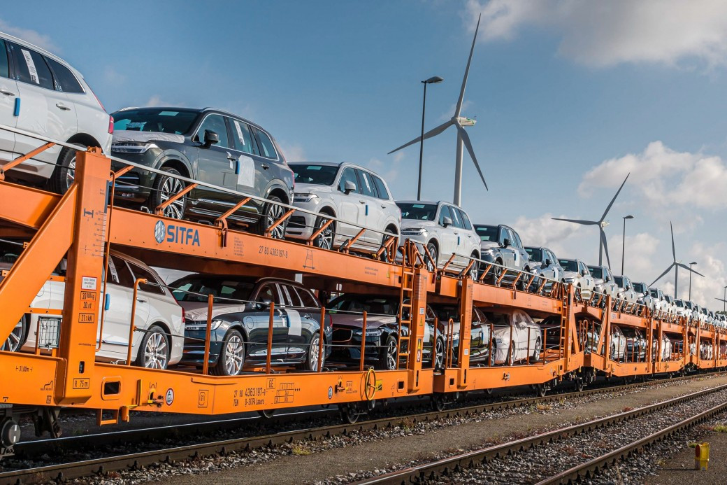 Proč mění Volvo trucky za&nbsp;vlaky?