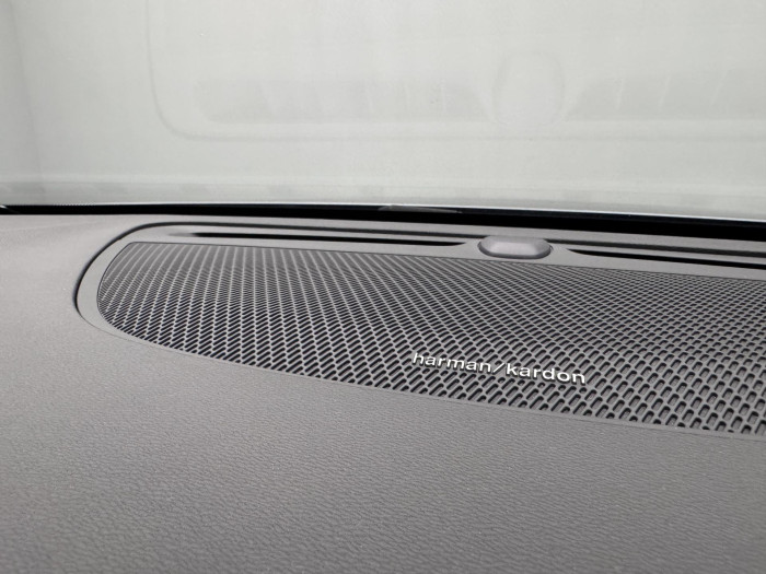 Volvo V60 B4 MOMENTUM PRO REZERVACE 2.0 Momentum