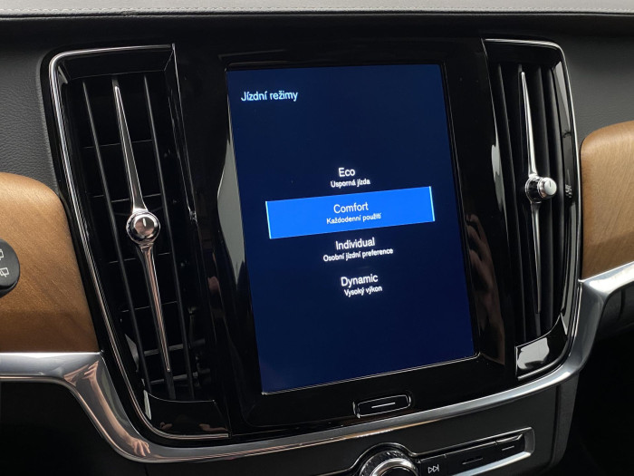 Volvo V90 D4 INSCRIPTION AUT 2.0 d