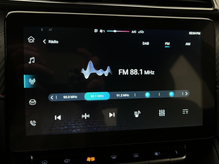 MG ZS 1.0T EXCLUSIVE AUT CZ 1.maj. 1.0 Exclusive