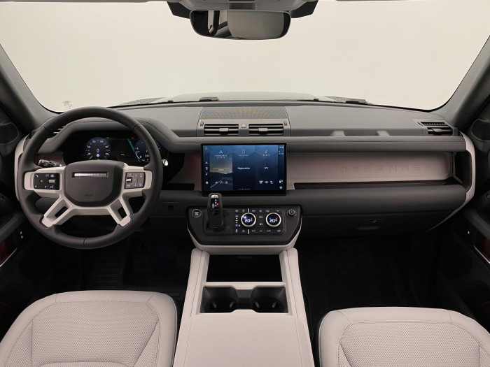 Land Rover Defender 110 D250X-DYNAMIC SE REZERVACE 3.0 d Dynamic SE