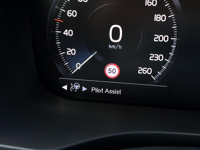 Volvo XC60 B4 MOMENTUM Aut 1.maj. 2.0 Momentum