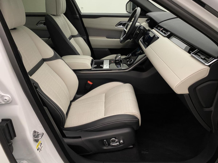 Land Rover Range Rover Velar D300 R-DYNAMIC HSE  REZERVACE 3.0 d Dynamic