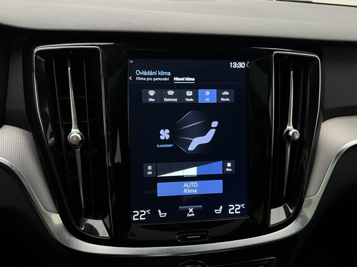 Volvo V60 T8 AWD RECHARGE INSCRIPTION
