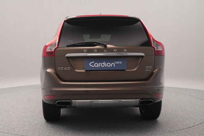 Volvo XC60 D5 AWD SUMMUM 2.4 d Summum