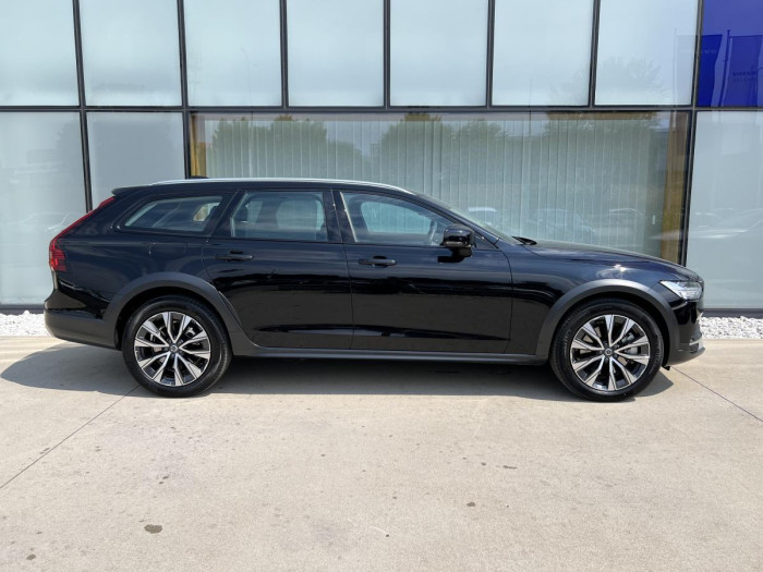 Volvo V90 CROSS COUNTRY B4 AWD PLUS Aut