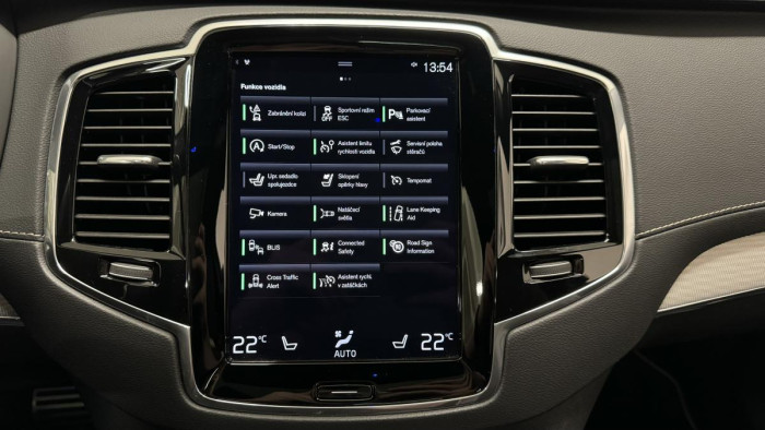 Volvo XC90 B5 AWD R-DESIGN AUT REZERVACE