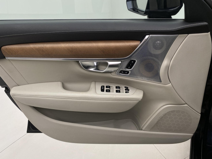 Volvo S90 T6 AWD INSCRIPTION AUT CZ