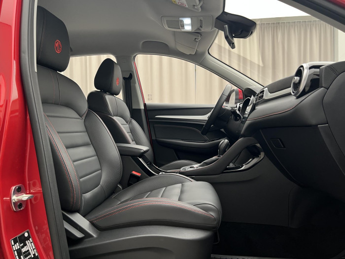 MG ZS 1.0T EXCLUSIVE AUT CZ 1.maj. 1.0 Exclusive