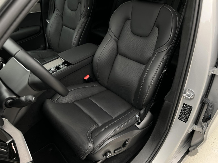 Volvo XC90 T8 AWD RECHARGE ULTRA DARK AUT