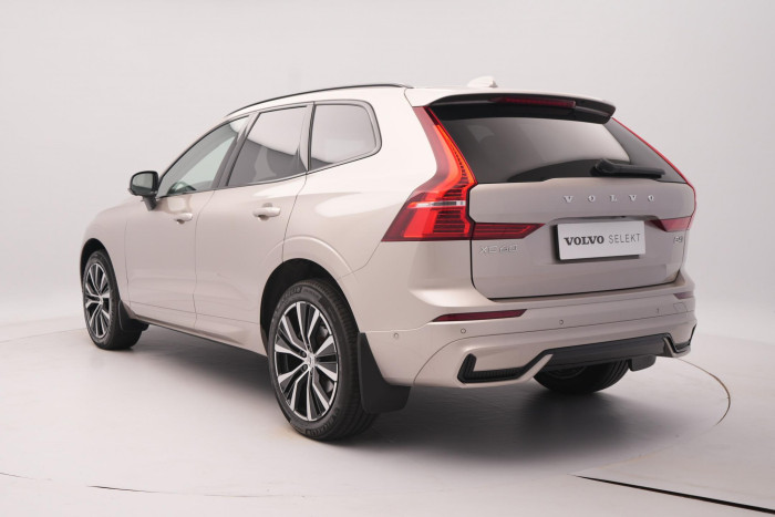 Volvo XC60 B4 AWD PLUS DARK AUT 1. maj