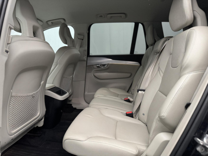 Volvo XC90 D5 AWD INSCRIPTION AUT CZ 2.0 d