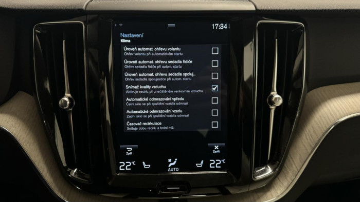 Volvo XC60 D4 AWD INSCRIPTION REZERVACE 2.0 d