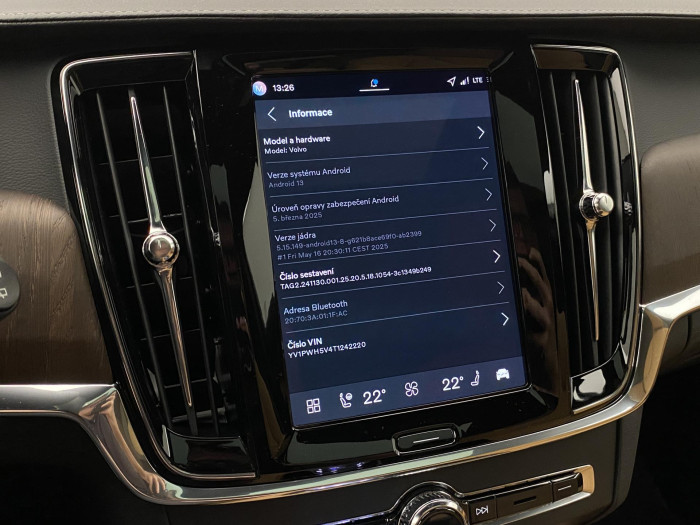 Volvo V90 T8 AWD Plug-in BRIGHT ULTRA