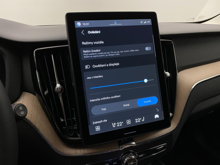 Volvo XC60 B5 AWD AUT DARK PLUS