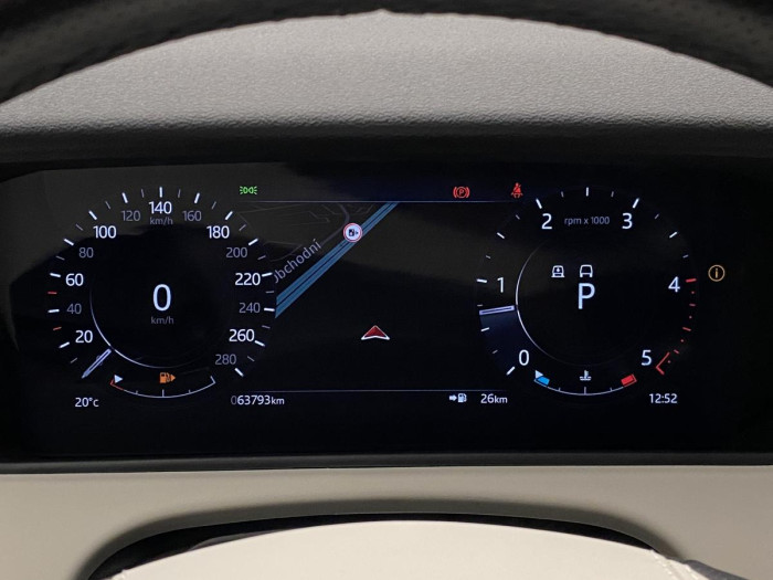 Land Rover Range Rover Velar D300 R-DYNAMIC HSE  REZERVACE 3.0 d Dynamic