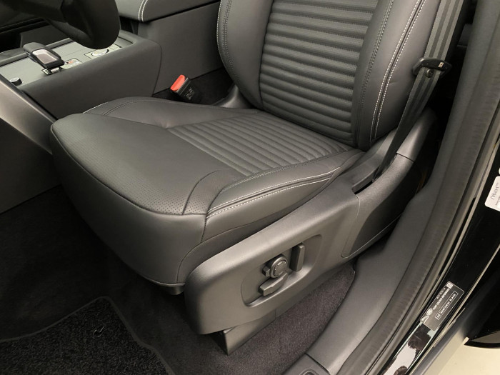 Land Rover Discovery D350 DYNAMIC HSE REZERVACE 3.0 d Dynamic