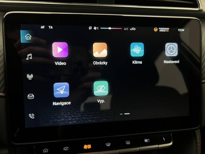 MG ZS 1.5 ESSENTIAL PLUS CZ 1.maj.