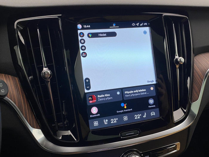 Volvo V60 B4 AUT DARK PLUS