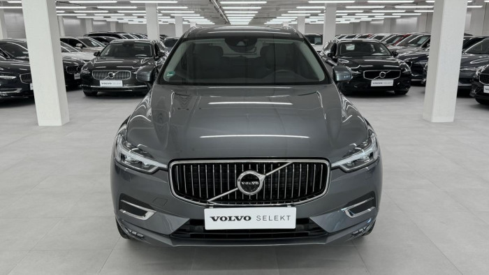 Volvo XC60 B5 AWD INSCRIPTION REZERVACE