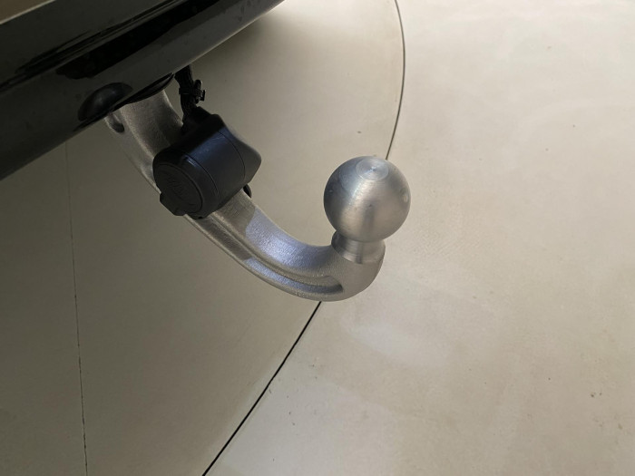 Land Rover Defender 110 D300 X-D HSE REZERVACE 3.0 d d