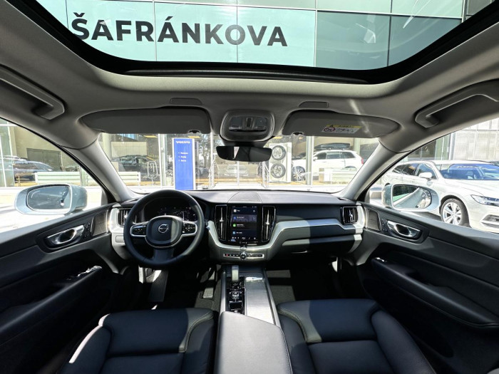 Volvo XC60 B4 AWD BRIGHT PLUS AUT 2.0 Plus