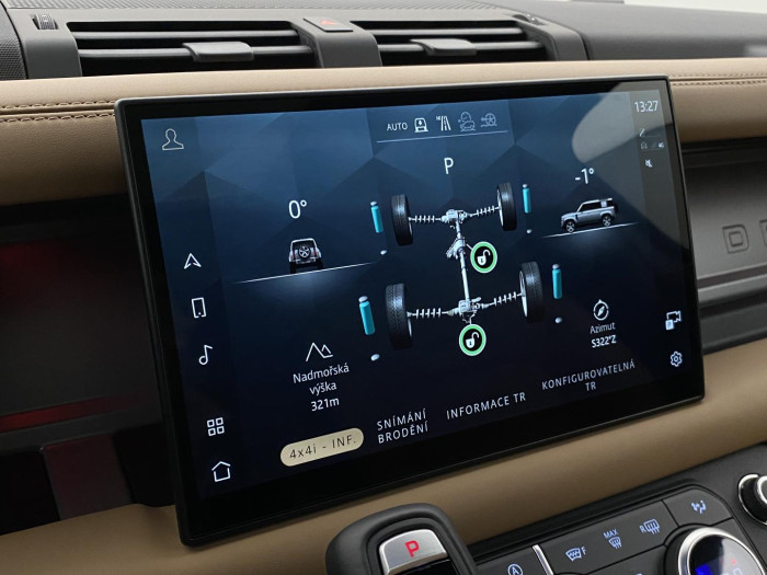 Land Rover Defender 110 D300 X AWD REZERVACE 3.0 d