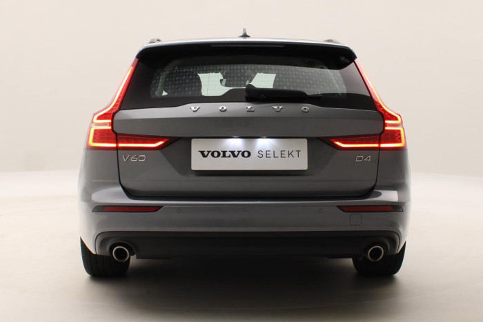 Volvo V60 D4 MOMENTUM AUT 1.maj 2.0 d Momentum