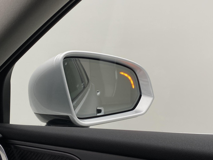 Volvo V60 B4 MOMENTUM AUT 2.0 Momentum