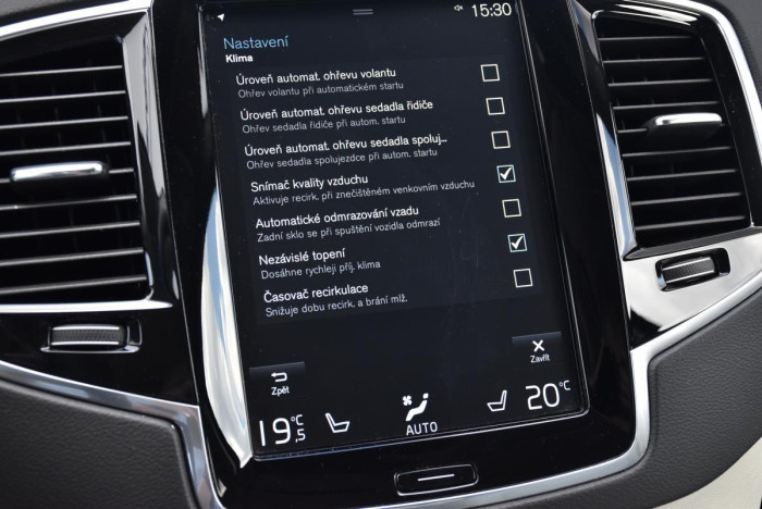 Volvo XC90 B5 AWD INSCRIPTION REZERVACE