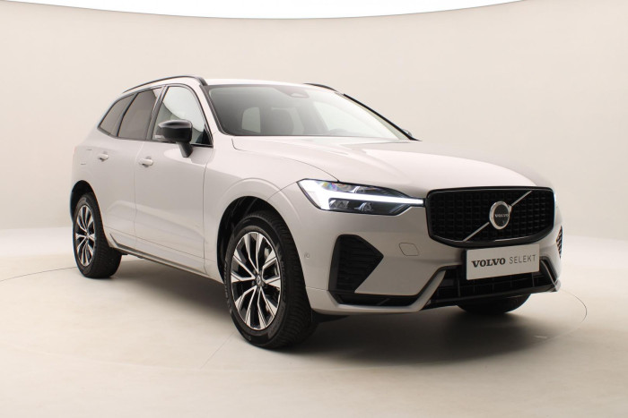 Volvo XC60 B4 AWD PLUS DARK AUT CZ 1.maj