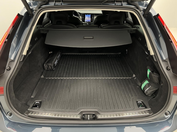 Volvo V90 T6 AWD RECHARGE PLUS BRIGHT