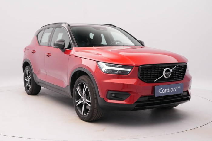 Volvo XC40 B4 R-DESIGN AUT 1.maj