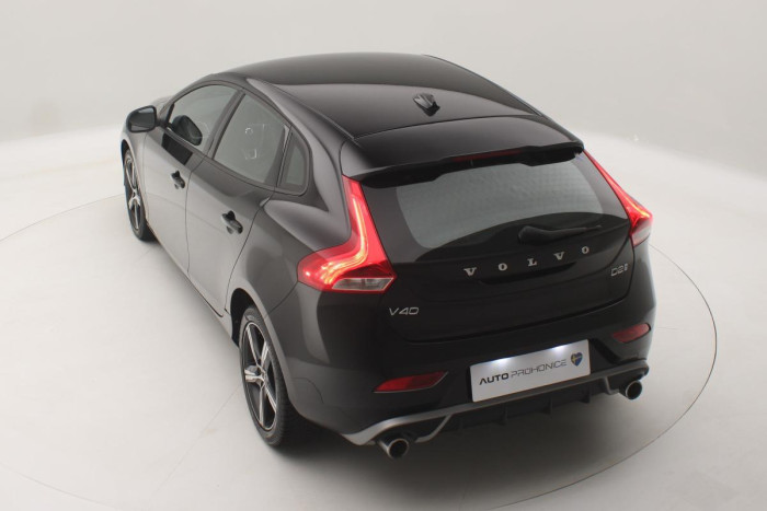 Volvo V40 D2 R-DESIGN AUT 1.maj. 2.0 d