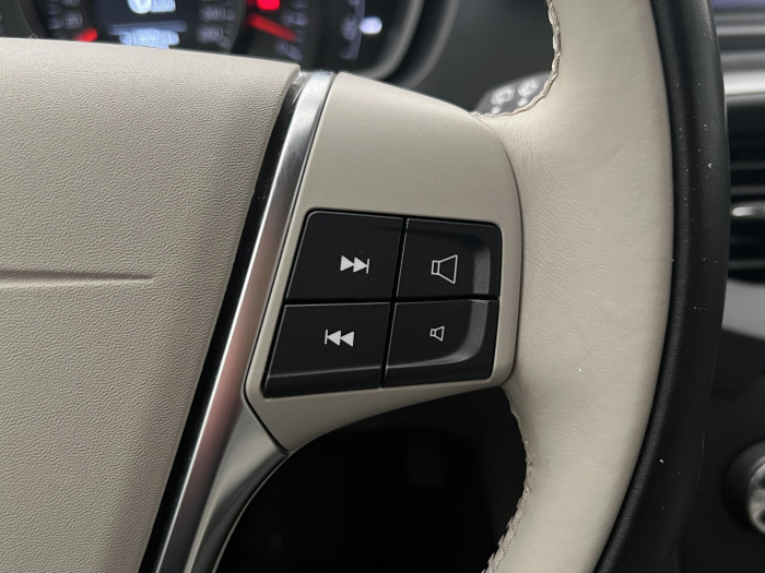 Volvo V40 D3 MOMENTUM CZ 2.0 d Momentum